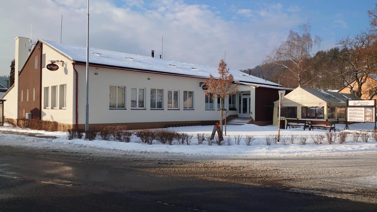 Na Rybnicku Bohutin Hotel Buitenkant foto